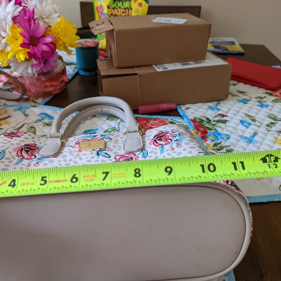 Betsey Johnson bag - Picture 6 of 6